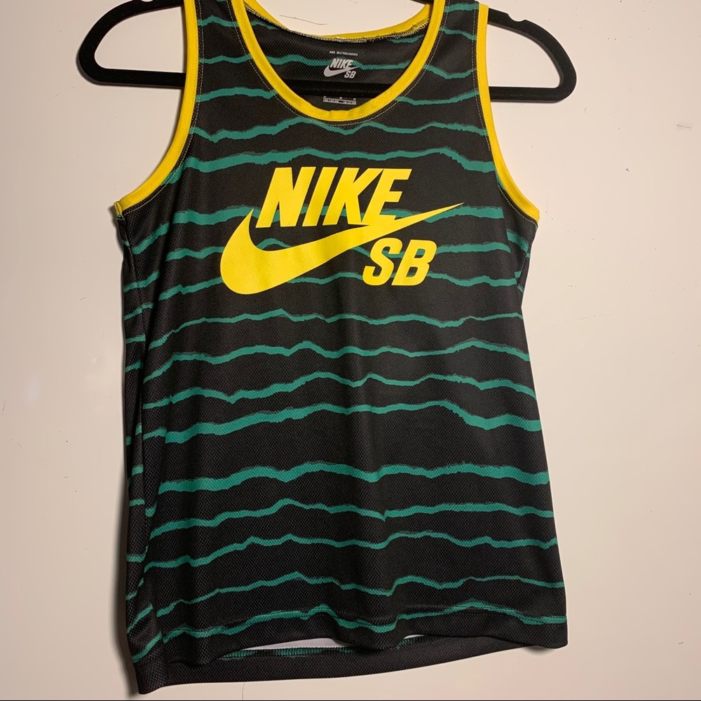 Nike SB tank top